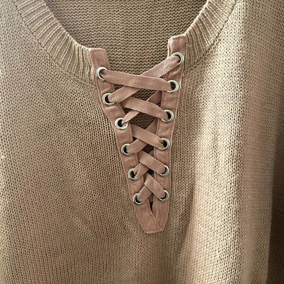 Forever 21 Women's Dusty Rose Lace-Up Front Knit Pullover Sweater Size Large - Picture 9 of 11